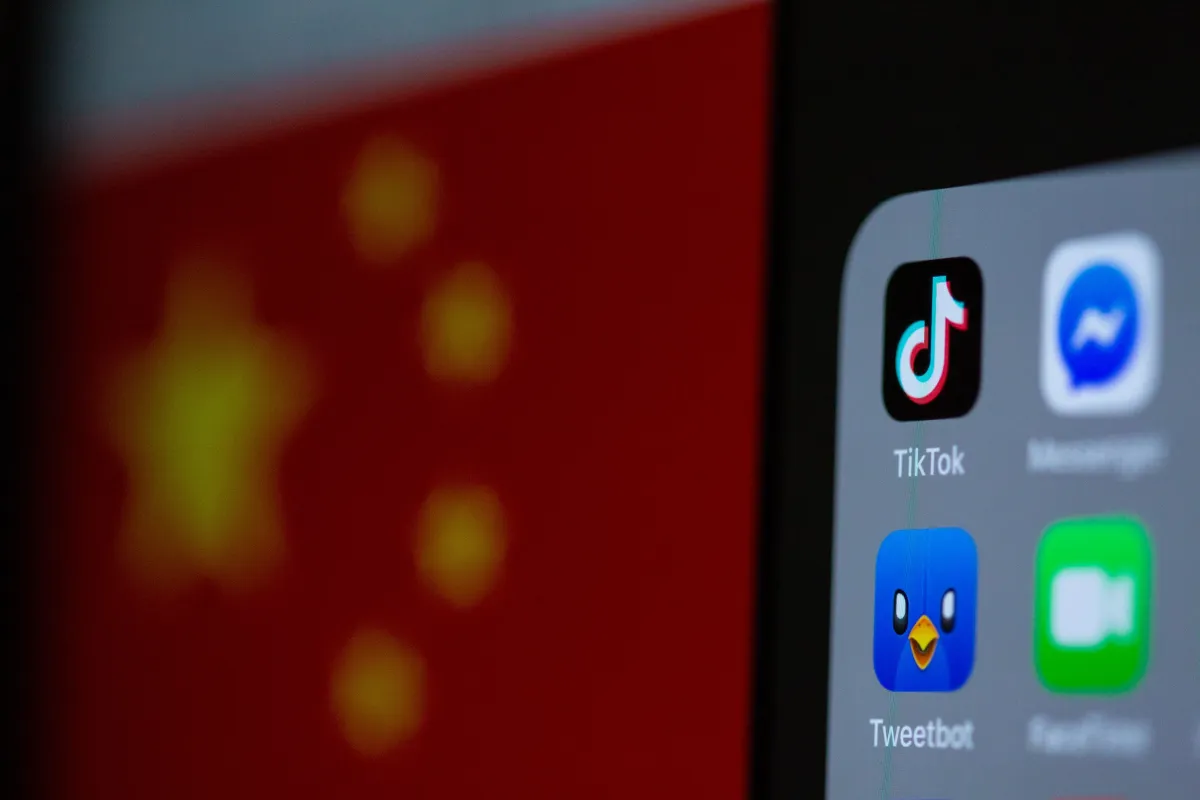 DOJ Says Federal Employees Can Download TikTok on Government Devices — photo 5