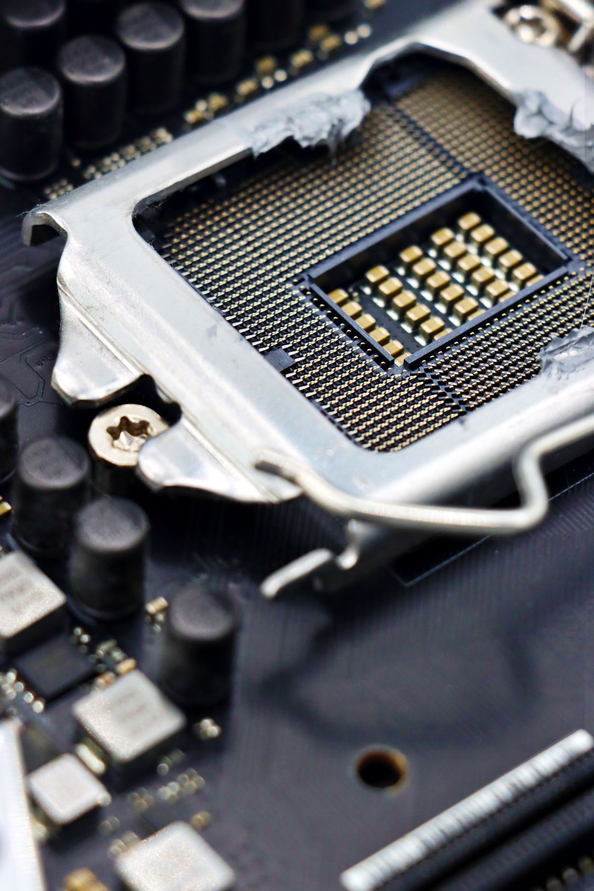 South Korea's Export Growth Slows as AI Chip Demand Stays Strong — photo 2