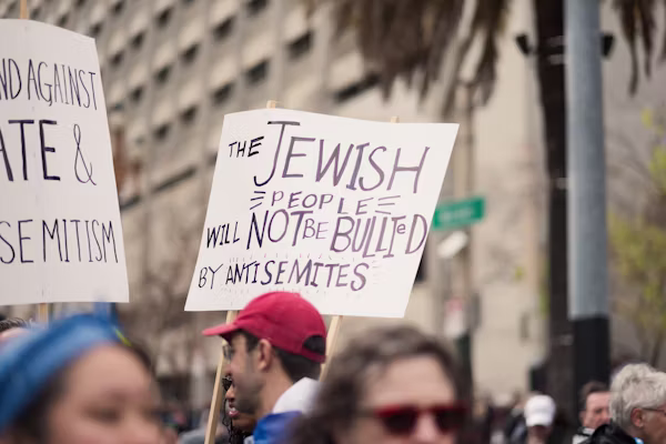 AP-NORC Poll: Many US Jewish Adults Report Harassment and Feel Less Safe After Oct. 7 — photo 2