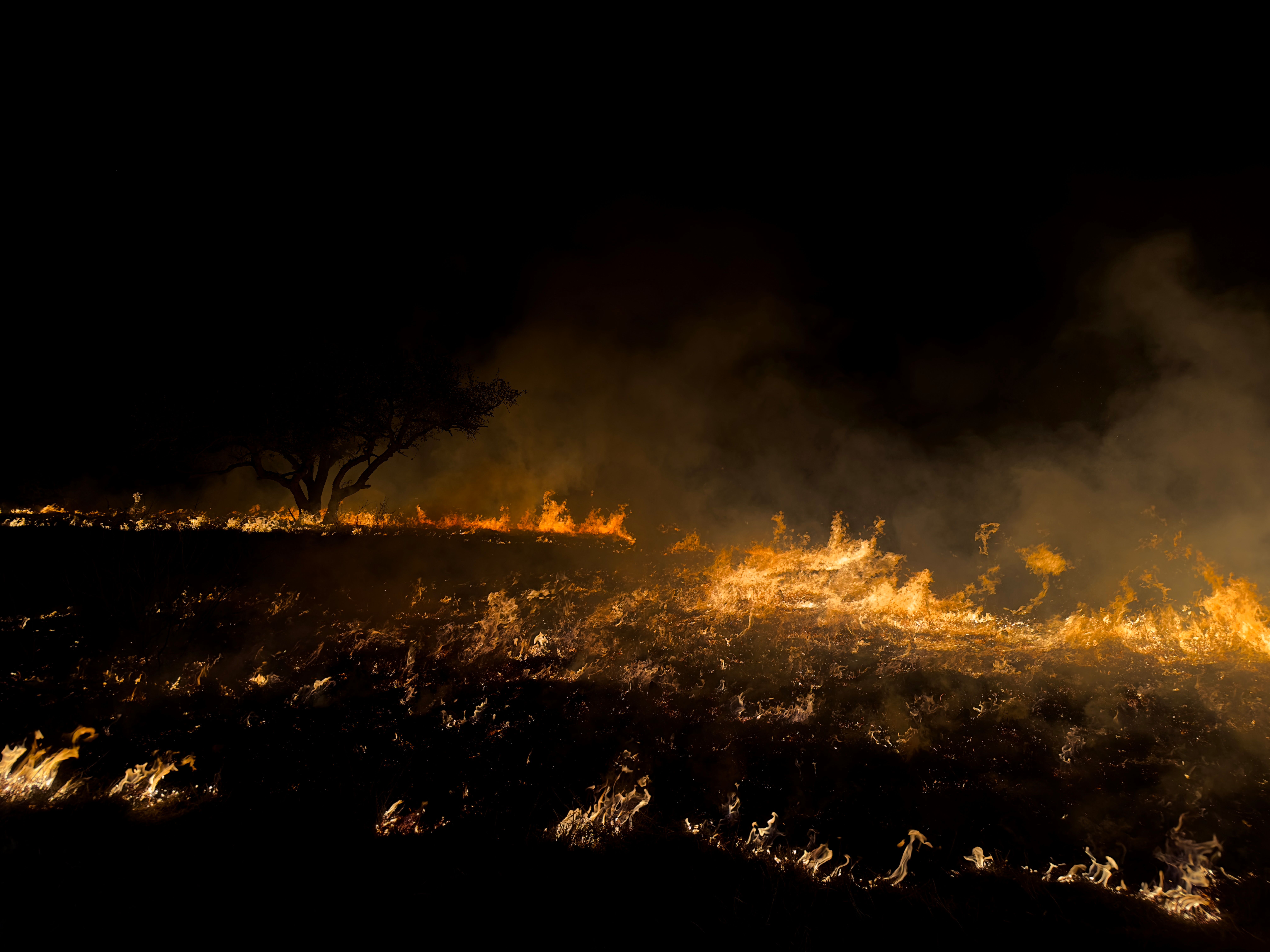 Little Fire Grows Past 1,000 Acres Near Pleasanton as Evacuations Continue